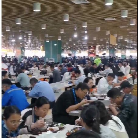 深圳南山区数万人工业园内部食堂档口直招