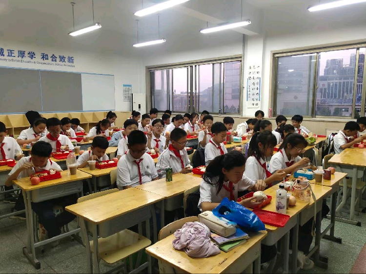 包餐学校食堂项目
