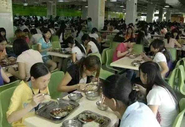 浙江地區(qū)2000人銀行獨(dú)家餐廳對外整體托管！