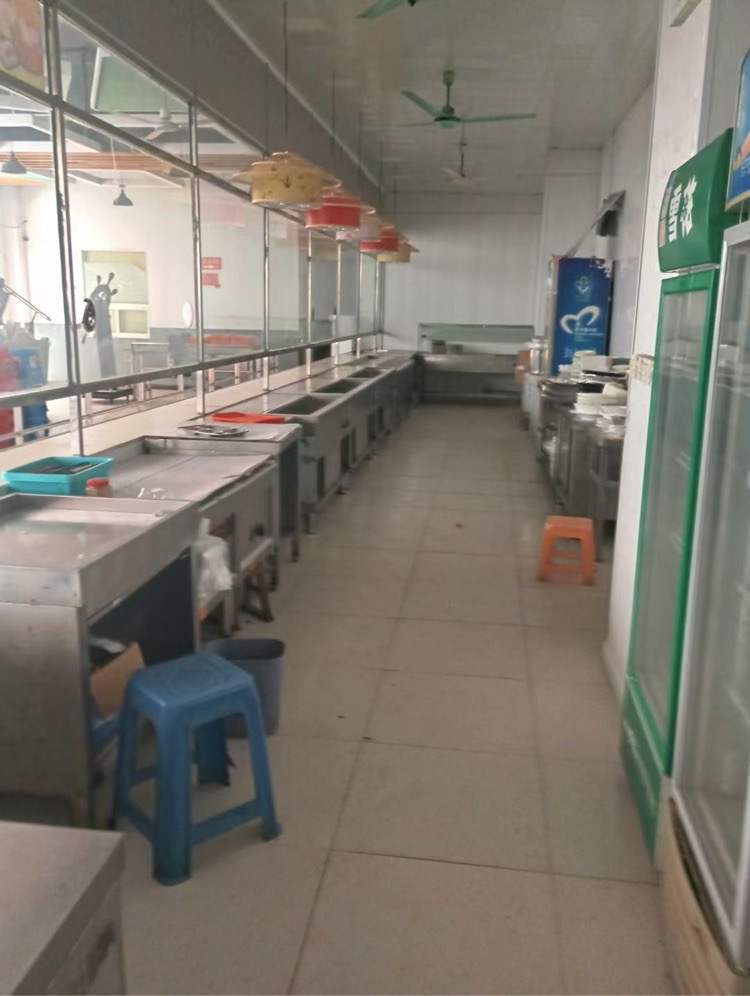 4000人美的工厂食堂整体托管，自己采购自己收款