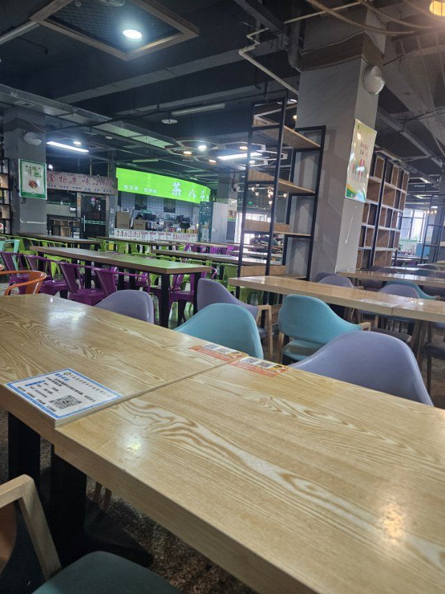 两万人高校餐厅招商