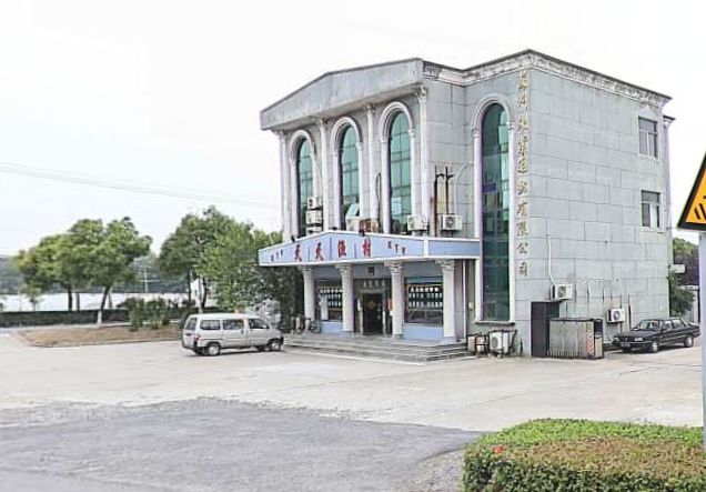 国道沿路，流量大，周边厂多，整栋楼，也可租单一楼，类似工业园区